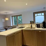 Vignoble&jardin - Parking Privé à Pensión 3*